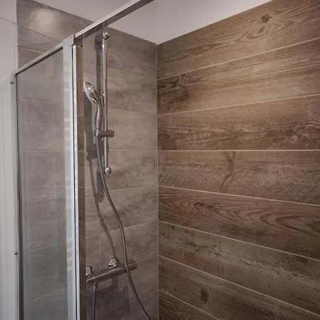 Cozy Avec Stationnement Gratuit * Saint-Andre-les-Vergers